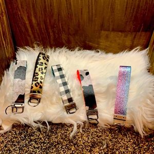 Wristlet faux leather keychain